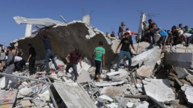 Israel Conducts Strikes on Hezbollah Targets in Southern Lebanon, Escalating Regional Tensions